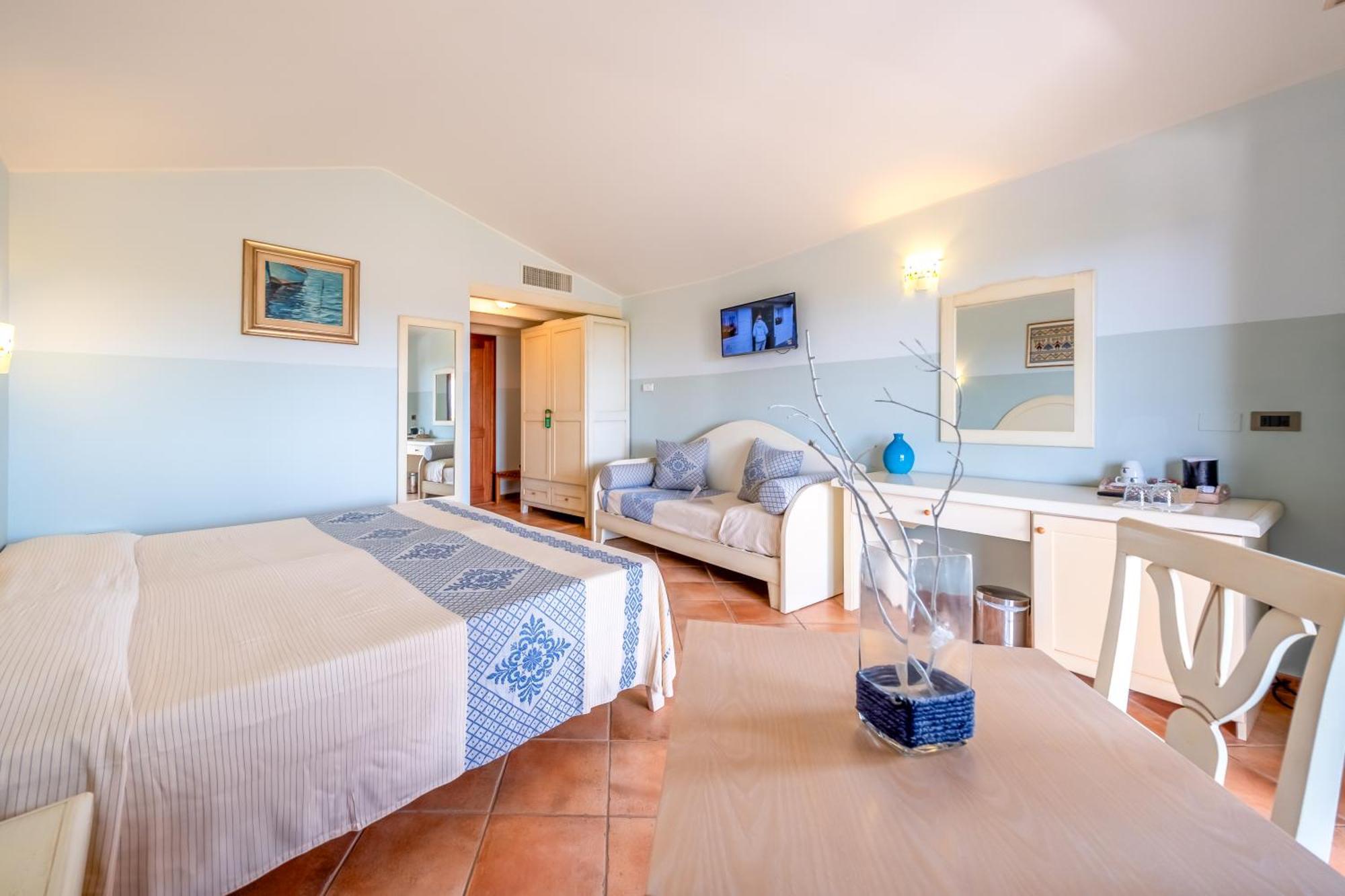 Hotel Luci Del Faro Calasetta Dış mekan fotoğraf