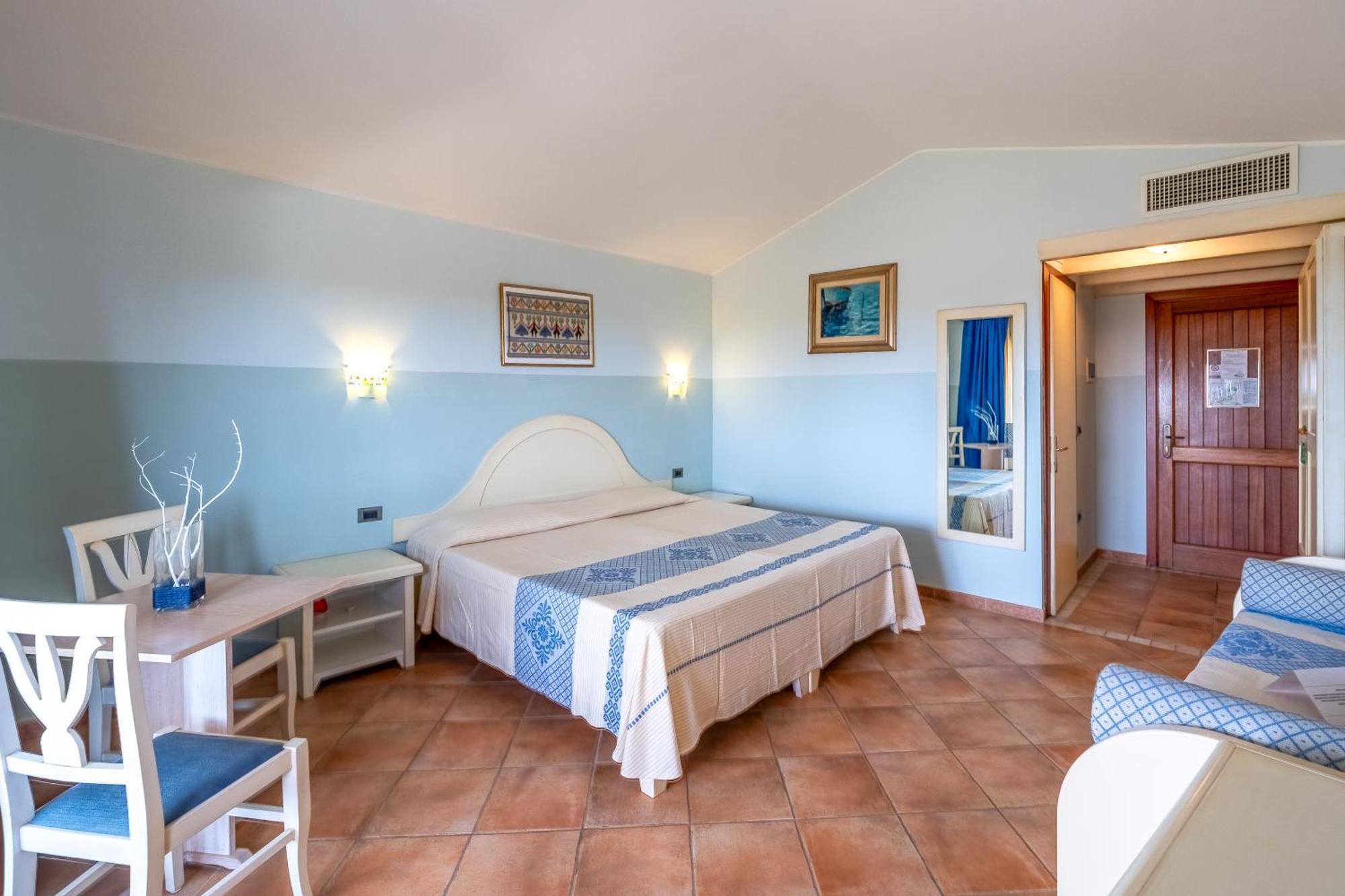 Hotel Luci Del Faro Calasetta Dış mekan fotoğraf